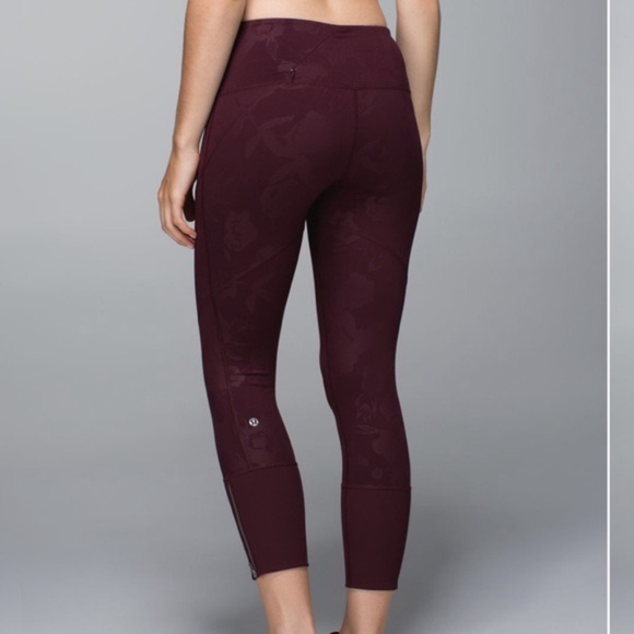 lululemon athletica Pants - Lululemon Rebel Runner Crop Bordeaux Drama 12